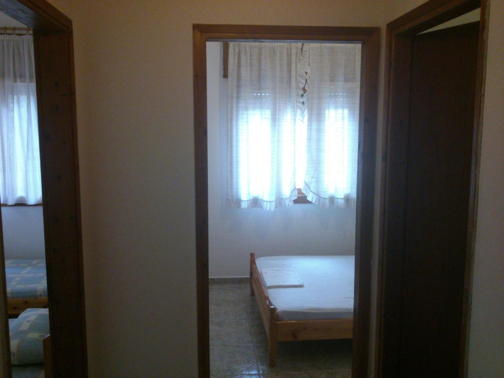 Kalaitzis Apartments Kalyves Polygyrou Chambre photo